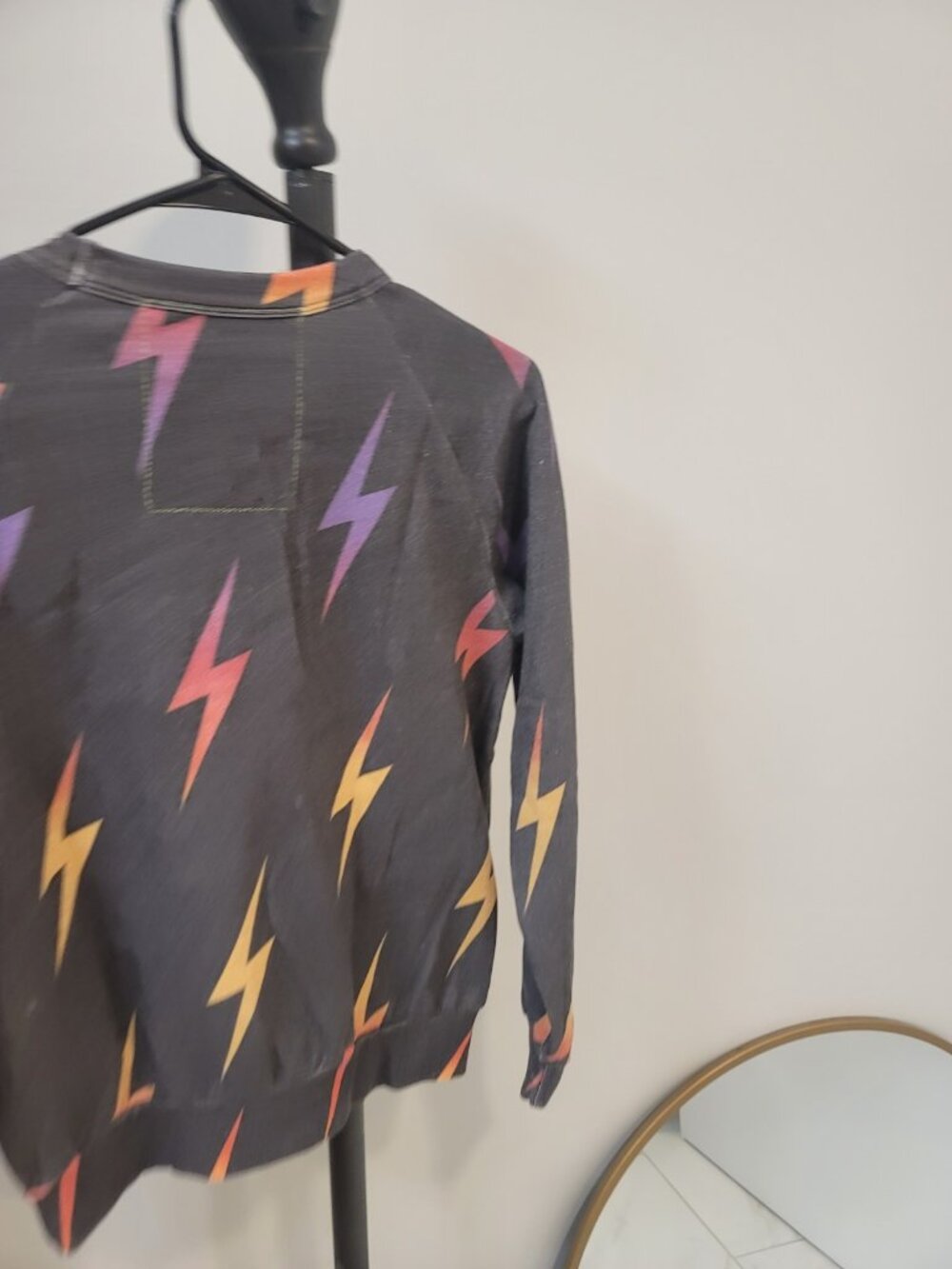 Aviator Nation All Over Lightning Bolts Sweatshirt Womens Size Xs Black Ombre - Picture 4 of 6